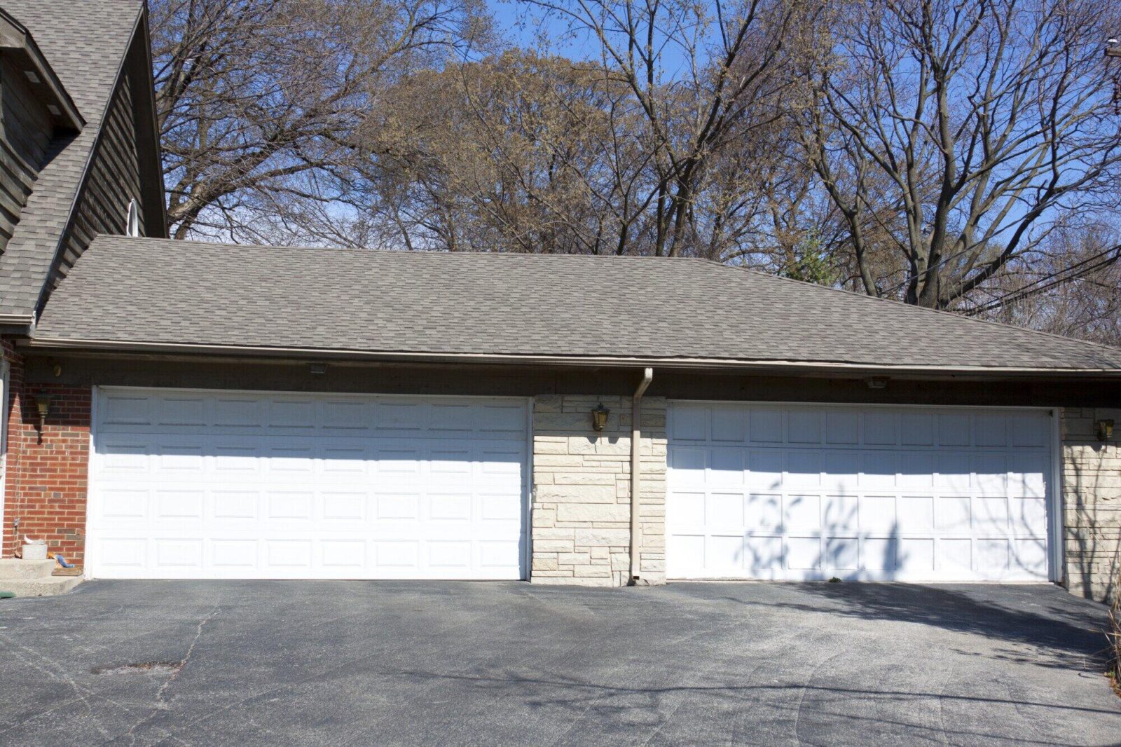 7 Common Garage Door Seal Types and How to Repair Them