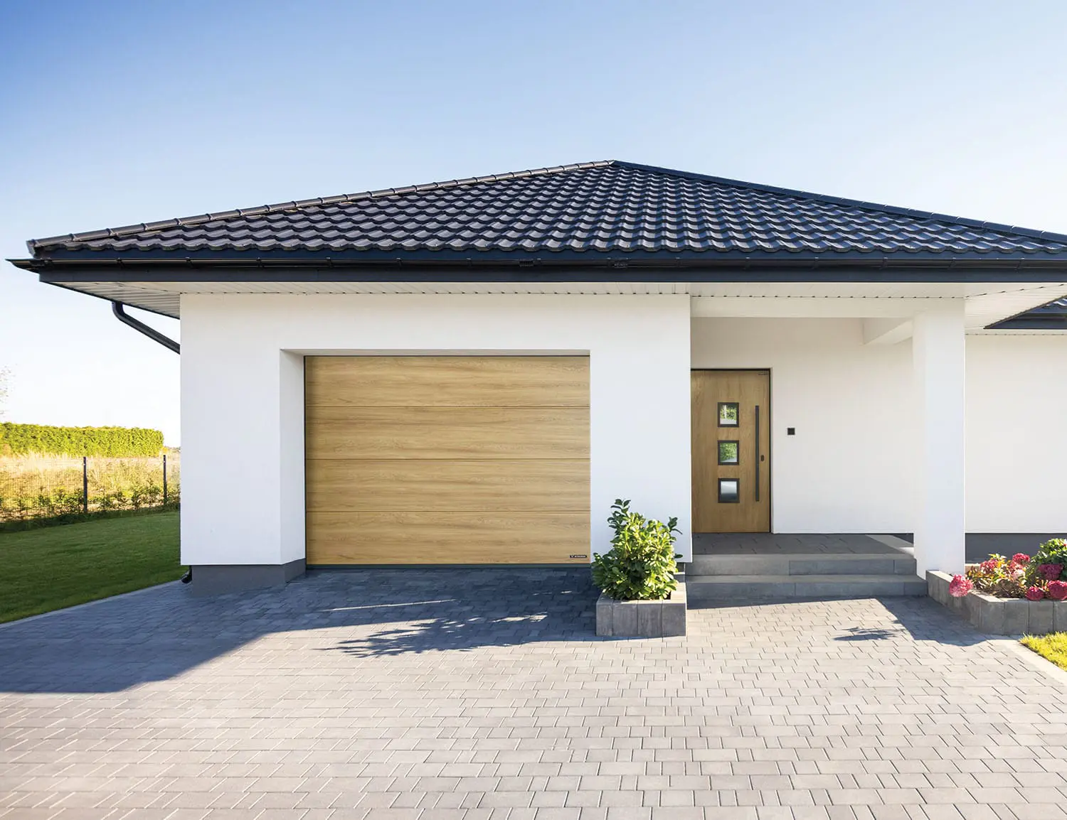 Commercial Overhead Door Maintenance and Repair Tips